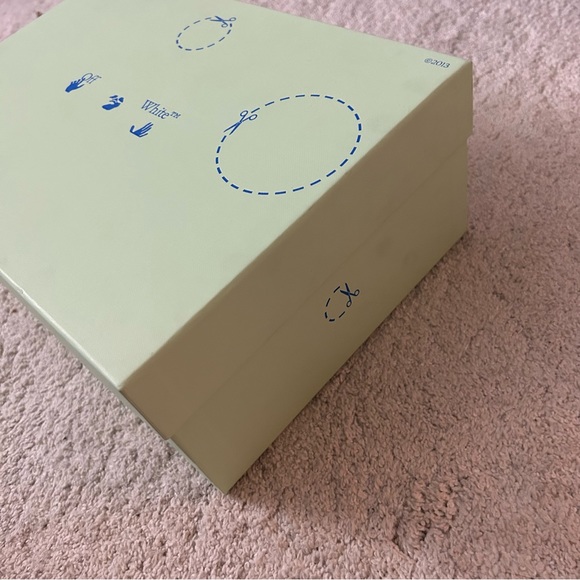 OFF-White Shoe Box Virgil Abloh - Picture 4 of 12